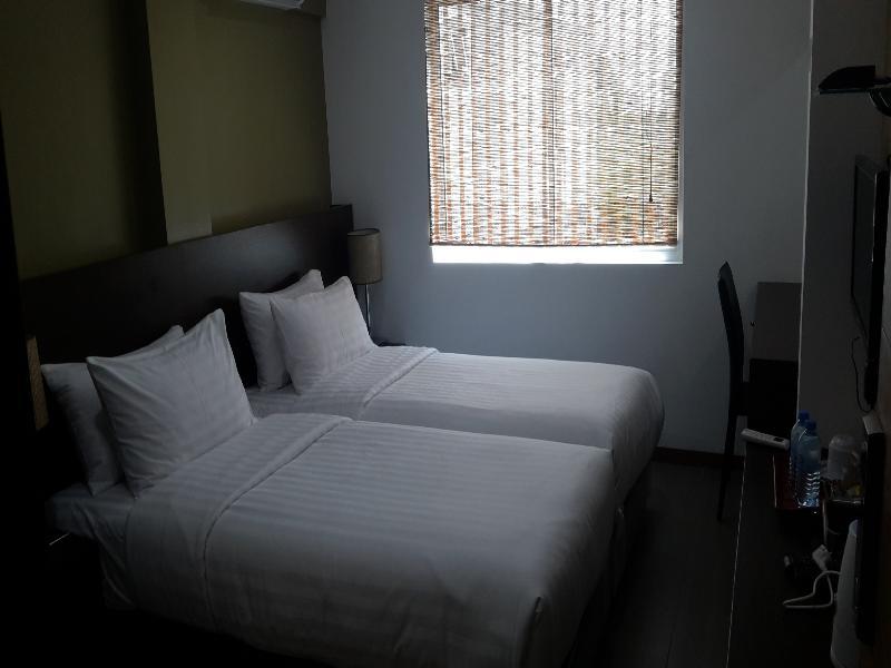 Newtown Inn Hulhumale Exterior photo
