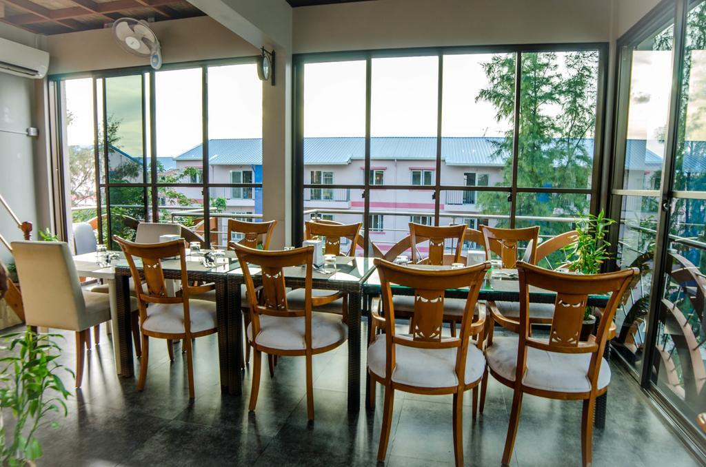 Newtown Inn Hulhumale Exterior photo
